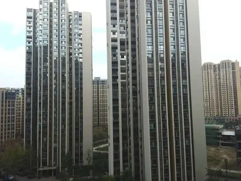 ICON尚郡2室1厅1卫西朝向3200.00元/月出租