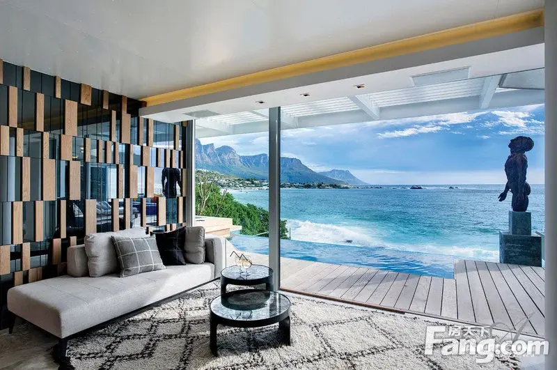 在北海,海景房装修必须是落地窗!不装后悔死你~嘎嘎