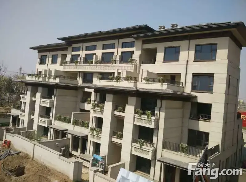 霸州温泉新都孔雀城~叠院别墅温泉入户~欲购从速