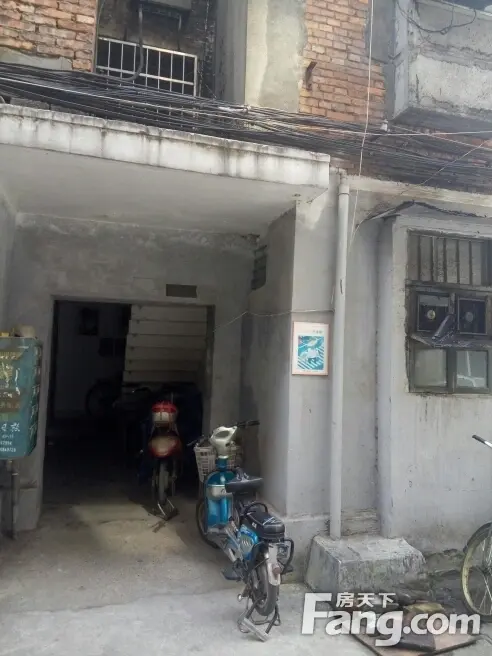 苏圃路二中宿舍二手房实景图