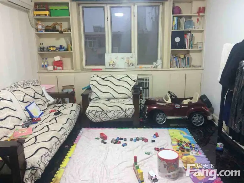 保靖里二手房实景图