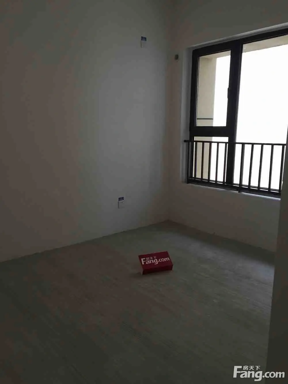 绿地缤纷城二手房实景图