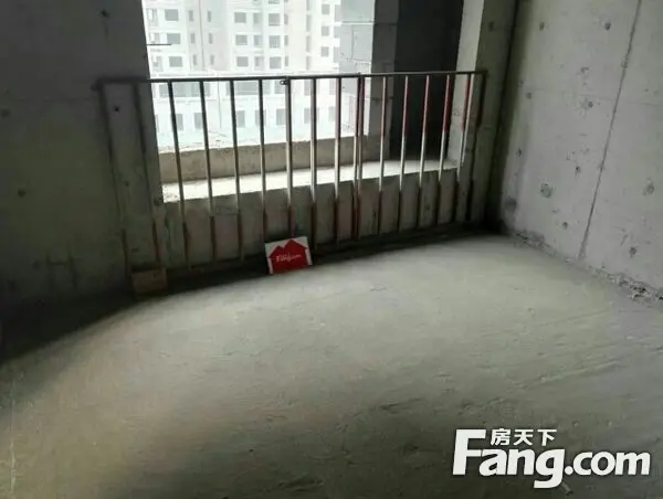 中海华山珑城二手房实景图
