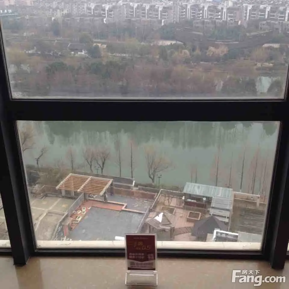 海德卫城二手房实景图