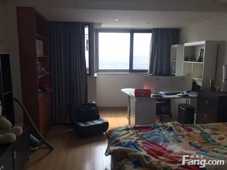 赞成领尚二手房实景图