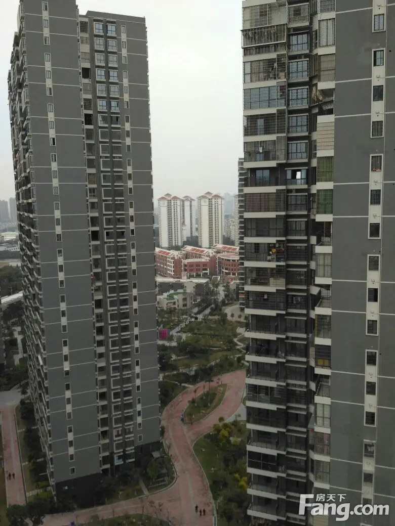 聚镇二手房实景图