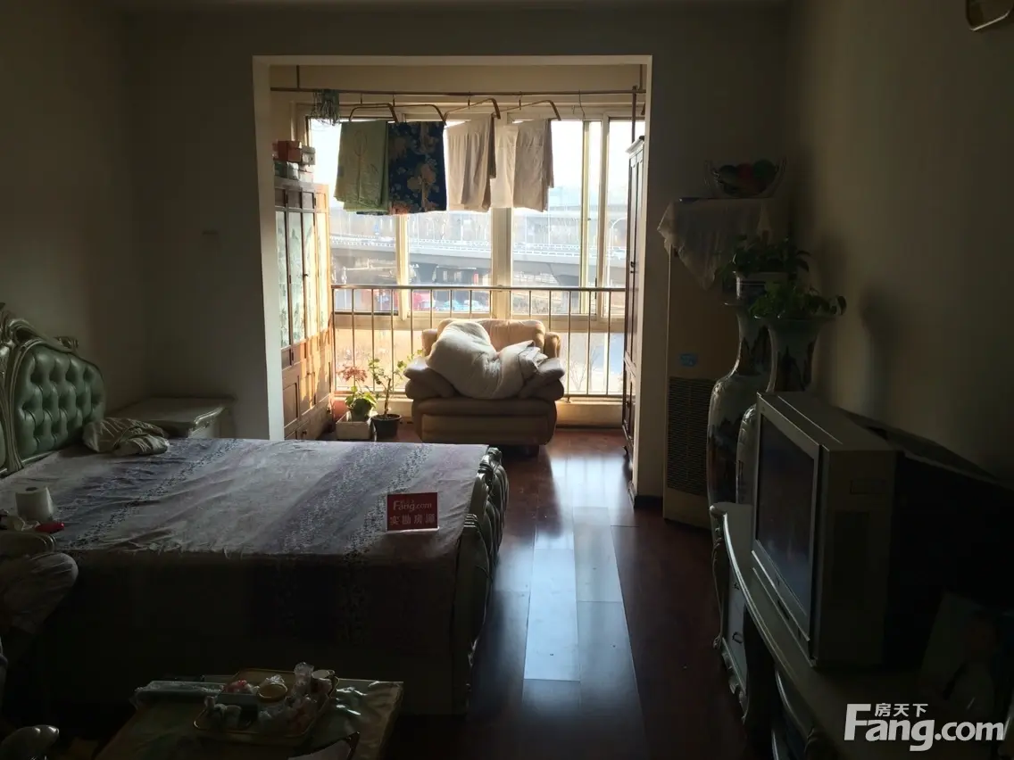 普东新苑二手房实景图