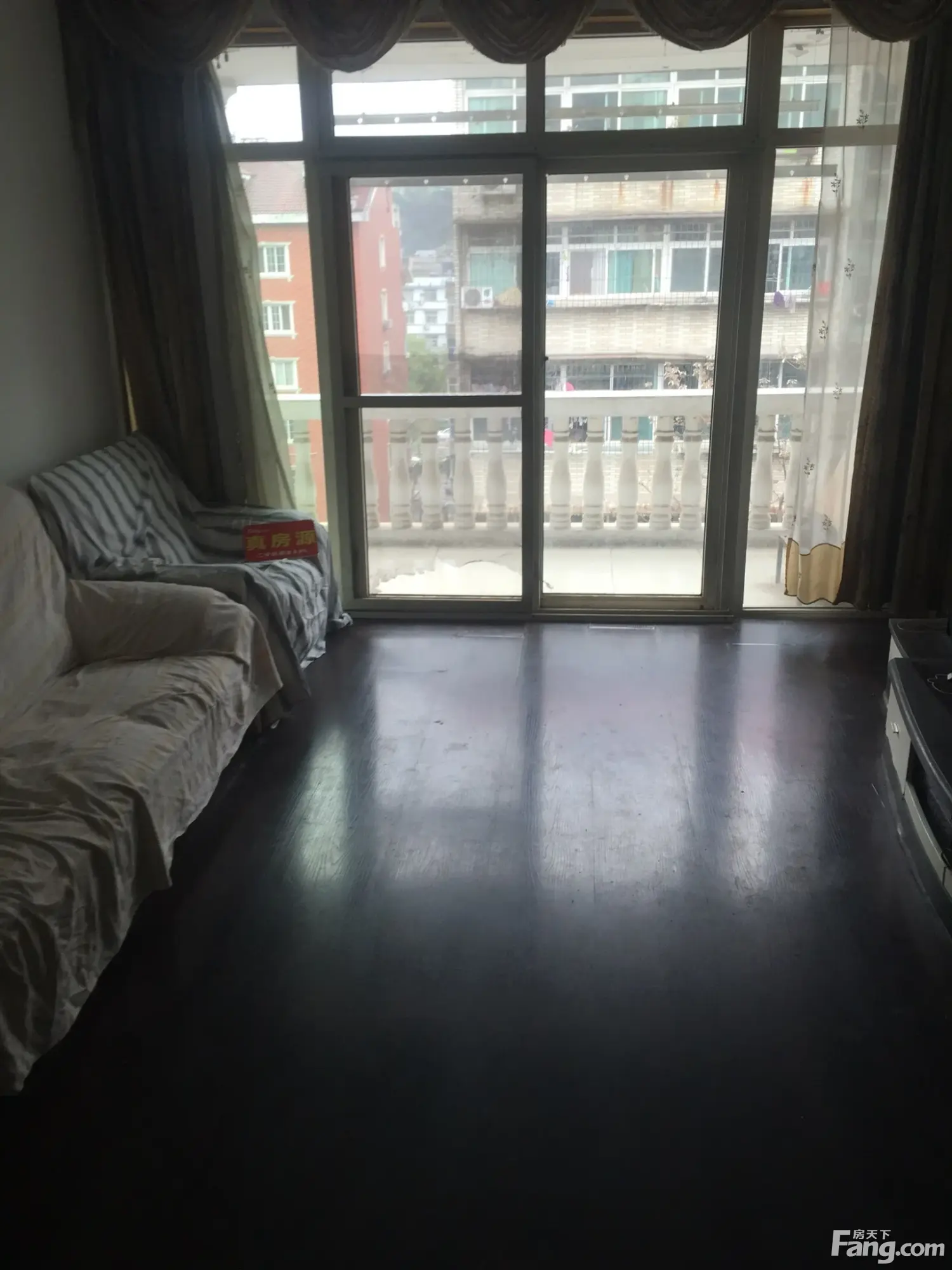 桂花公寓二手房实景图
