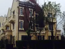 此房手续齐全,格局好,采光好,无遮挡,出行方便