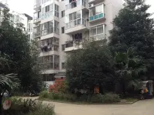 教师公寓 3室2厅 东