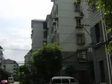 电梯房,大开间,全南户型,小区中心位置,小区景观位置,精装修,采光充足,视野好