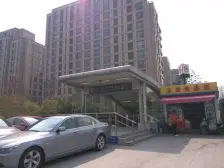 九龙仓227平3+1,270度采光大横厅,地铁口看房随时