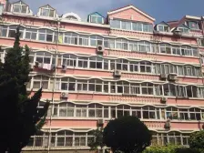 恒隆广场旁封闭小区,人车分流,中间排中间楼层采光好