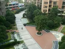 上下四层 端户 带大花园 户型比较好 业主急售