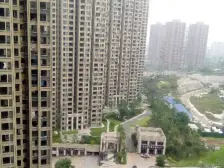 梨树湾融汇C区 平层两房住家装修 拎包入住