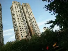 万达华府二期精装修两室南北户型中间楼层