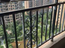 楼层好 阳光好 物业好 小区环境好 小区新