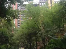 精装装修顶跃洋房带大露台和屋顶花园