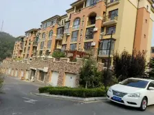 小区前排,南北通厅楼层好!近车站市场