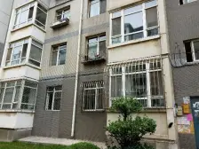 精装修 多层 三室 二十高中 华南 海底隧道 地铁 急售