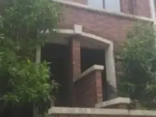 位置安静,户型通透,联排中户。