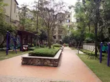 龙头寺 力帆枫樾四房180万