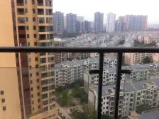 伟梦一楼带大院子 好位置 精装修 业主诚心出售