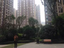 视野开阔住家装修拎包入住户型方正