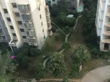 万达星城瑞星苑 南北通透,采光好 装修好,环镜优美 近地铁 视野好,诚心出售