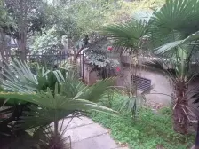 独栋独单元,精装修四房,拎包入住。