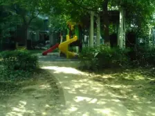 红谷春天花园 高层大三房 两房朝南厅带阳台