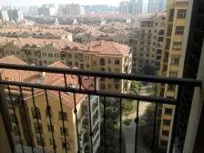 力高国际城五期瓦伦西亚 南北通透,采光好 装修好,环镜优美 中间楼层