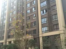 纯洋房小区跃层四房双卫,次新小区,低密度安静