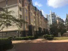 东城南北两室 通厅通透 落地窗 保持好 诚心卖看房方便