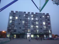 房子是一梯两户,采光好,,,,,