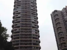 小环境优雅,绿化率高,配套成熟,设施完善?,居住生活舒适。