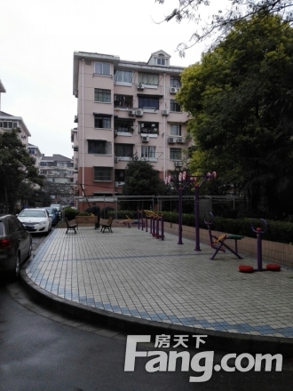 新泾五村