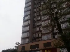 东泰大社区德方斯 电梯房 近地铁口 国贸