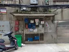 贤士湖住宅小区 南北通透,采光好 装修好,环镜优美 中间楼层