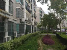 新城低总价大两房 中间位置 采光充足 无嫌恶设施