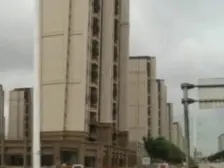 绿地悦城A区大三房诚心出售 价格带车位可谈 随时看房