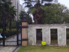 视野开阔,房型方正,有露台 高品质享受