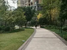 清水端户跃层 中间楼层 视野开阔 实际使用面积大