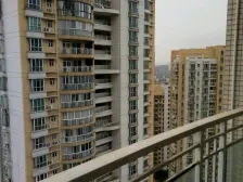 鹿璟名居 南北通透,采光好 周边匹套完善,,出行方便