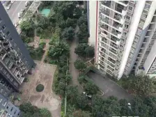 郑家院子三条轻轨线 轻轨房 装修自住 保持好 诚心出售