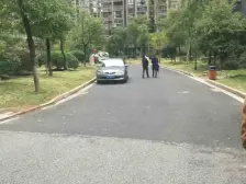 奥克斯盛世经典 南北通透,采光好 装修好,环镜优美 视野好,诚心出售