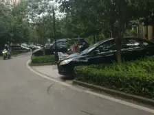 精装洋房顶跃 一梯两户 小区环境优美 看房方便