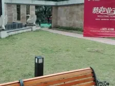 大润发边精装修小户型两室26万电梯中层