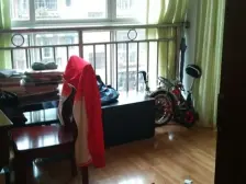 户型方正,低楼层。出行方便,的房子出售