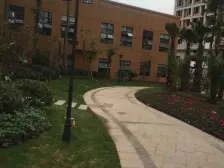 兰花丽景 精装单配 中间楼层 彩光好 朝中庭 急售